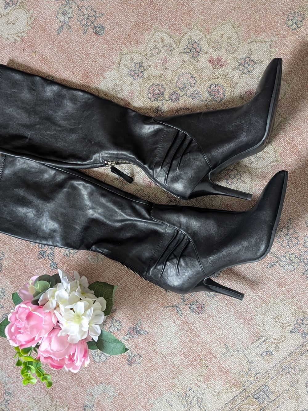 Nine West Black Pointed-Toe Stiletto Knee-High Boots - Women Size 8